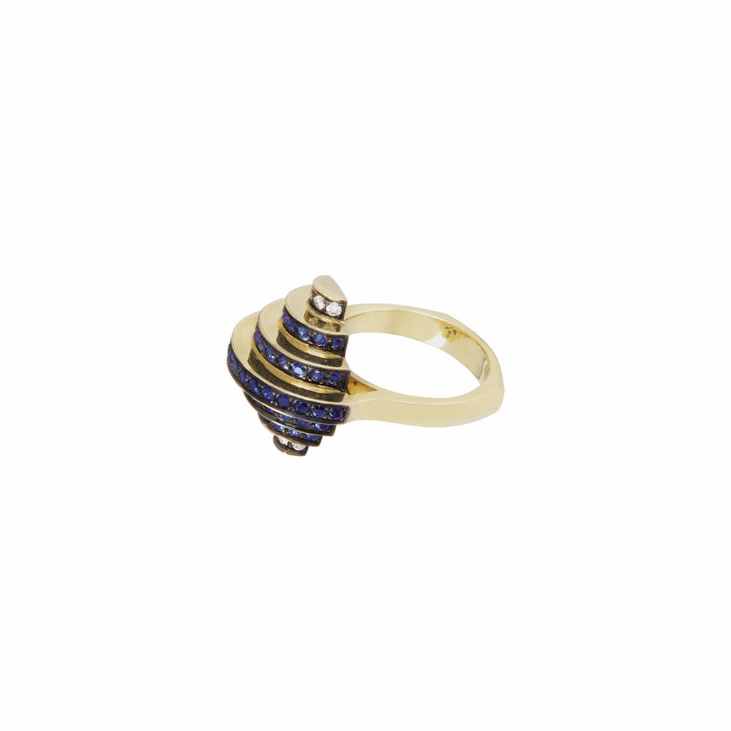 Double Pyramid Ring